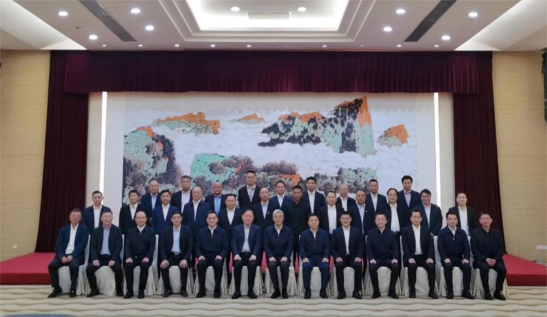 江西省委書記尹弘、省長葉建春會見方大集團董事長熊建明等贛商代表